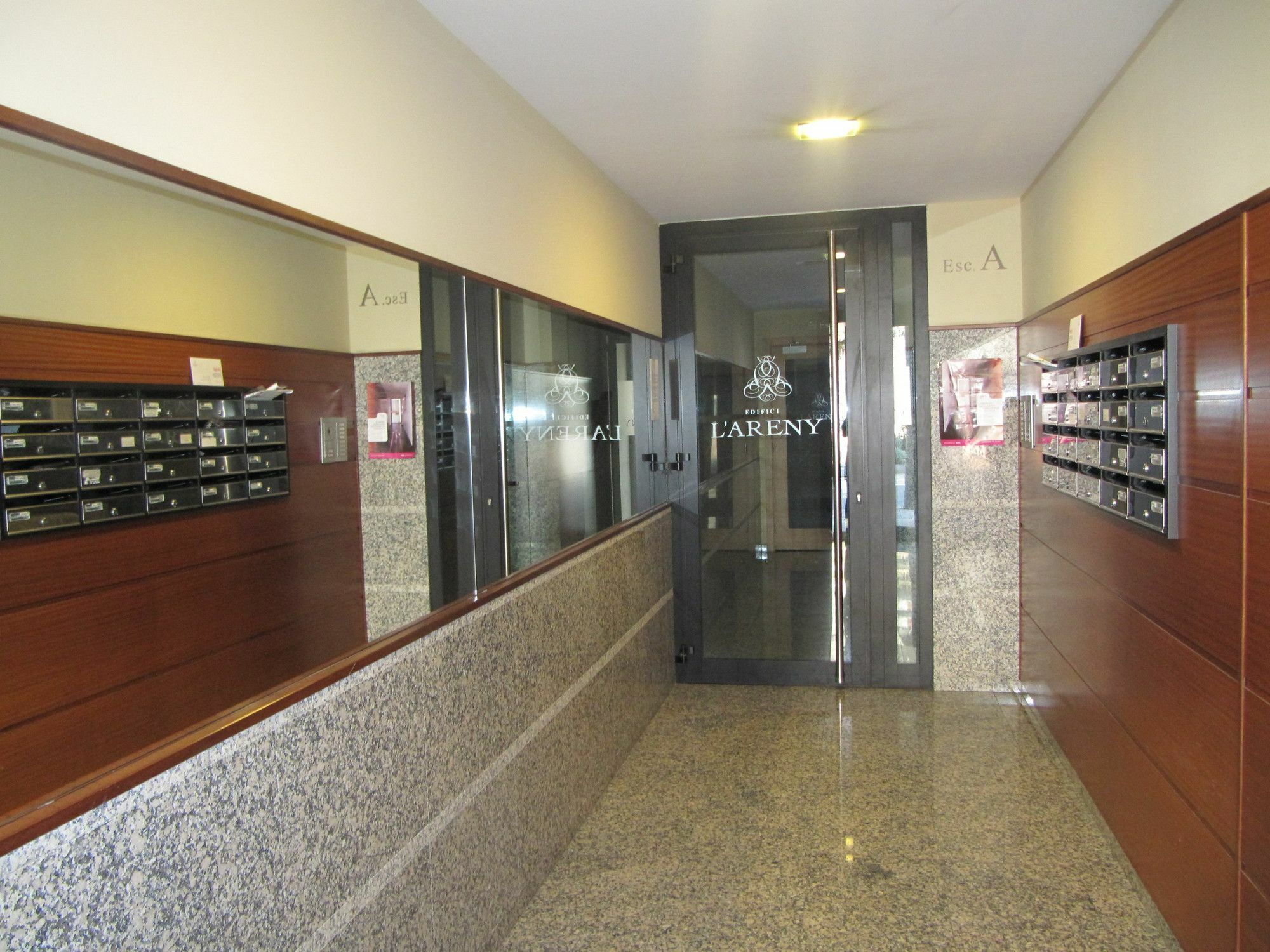 Vitivola L'areny Apartamento *